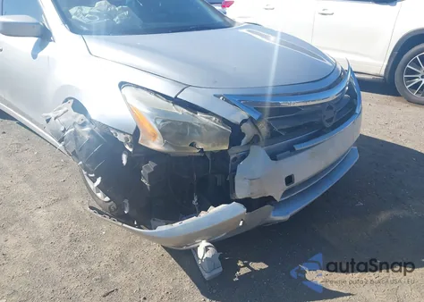 2013 Nissan Altima 2.5 from USA, damaged, VIN 1N4AL3AP0DC278805